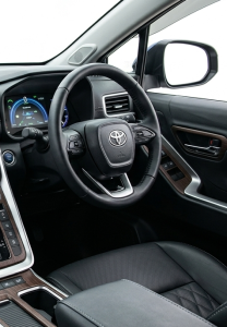 dashboard innova- setir - ARRAHMAN Rentcar - Sewa Mobil Bogor